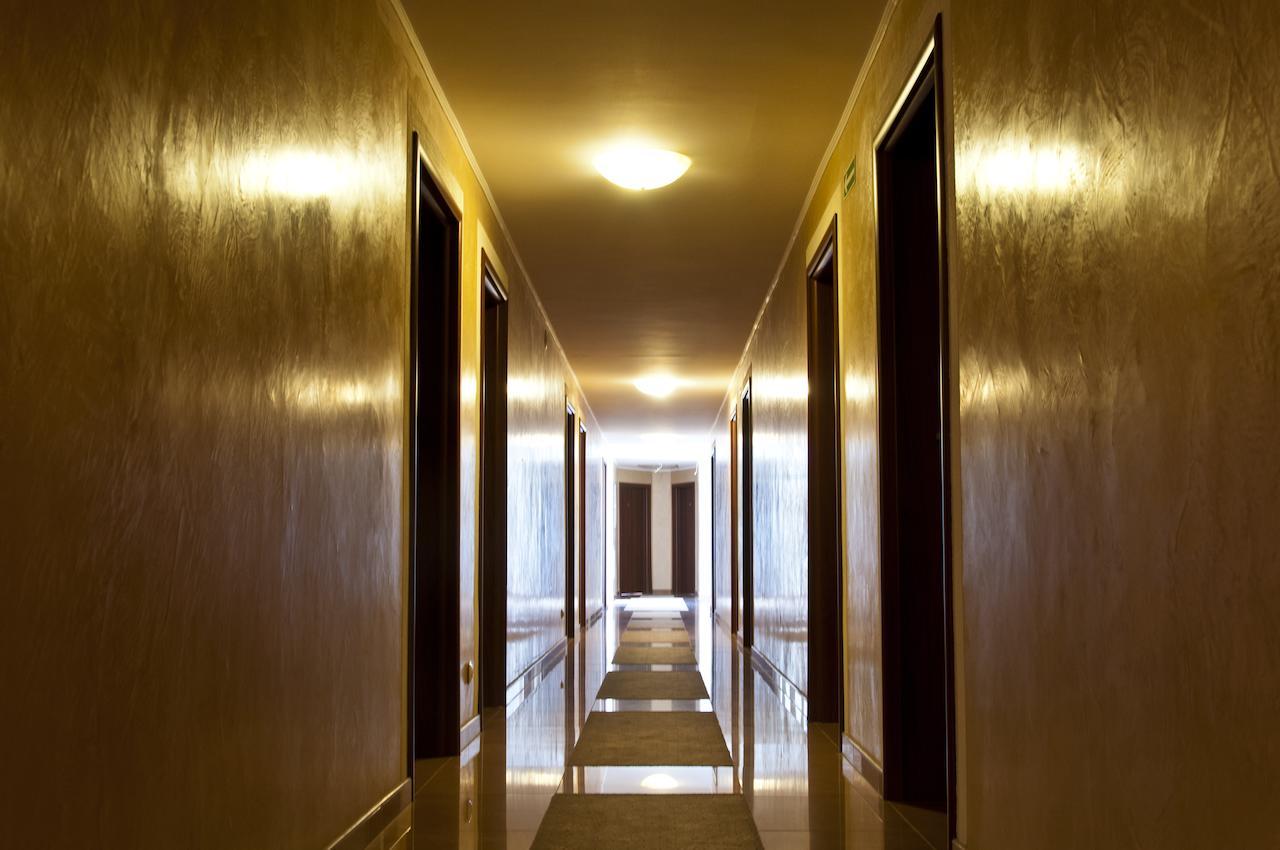 Hotel Olenka Шидловець Екстер'єр фото