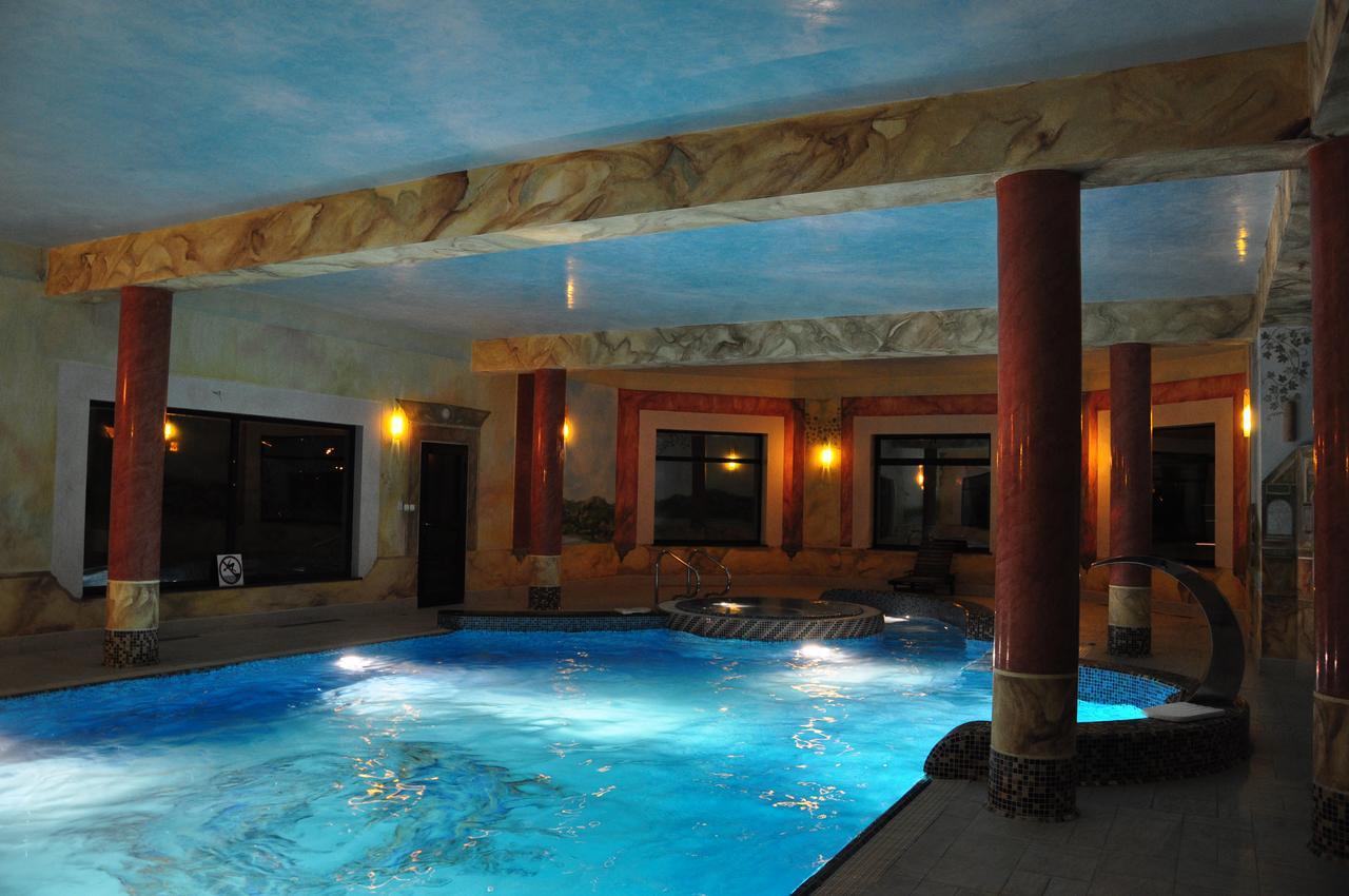 Hotel Olenka Шидловець Екстер'єр фото